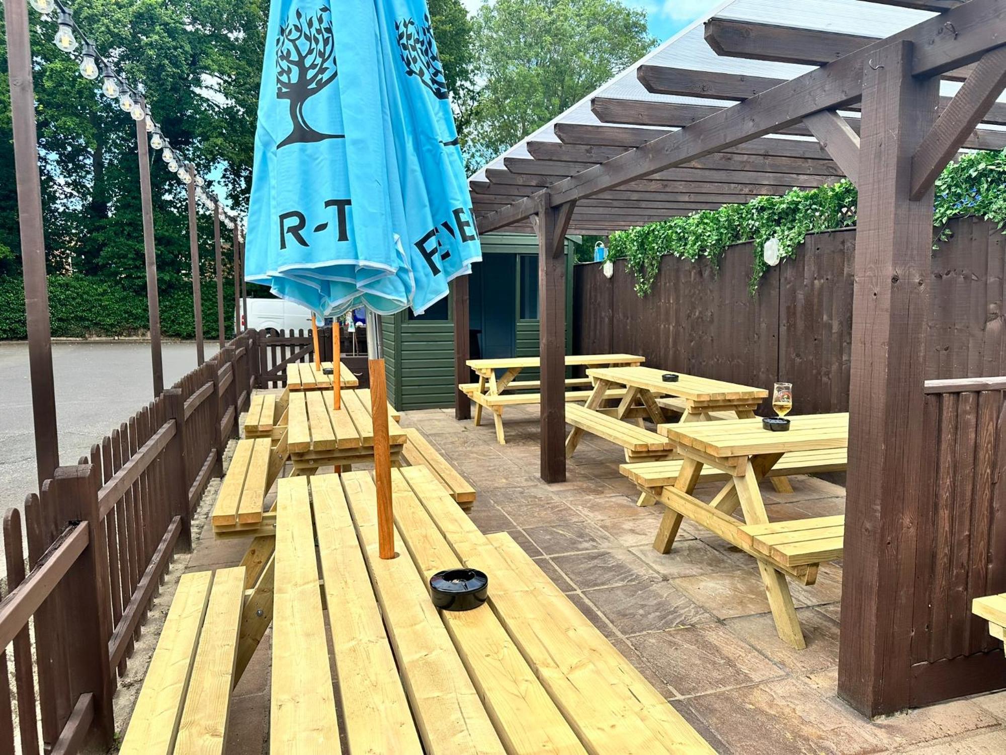 The Prince Albert Pub & Hotel Windsor Ngoại thất bức ảnh